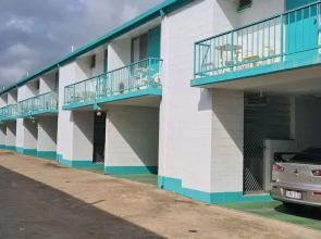 Emthree Seaside Apartments