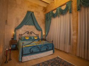 Tarihi Selcuklu Konagi