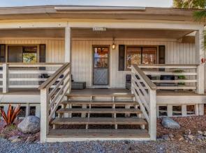 Hummingbird Oasis, 3 Bedroom, 3 Baths, Hot Tub, Sleeps 6, AC, TV's