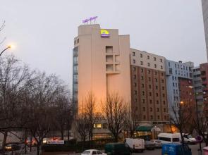 Canal Suites (Ex. Suite-Home) by Popinns