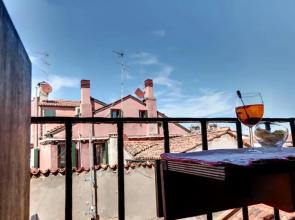 Ca' Badoer West Studio