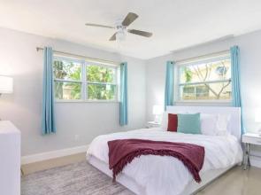 Tropical House 3 Bedrooms with Pool Oakland Park