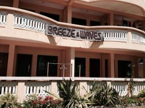 Breeze and Waves Cottages