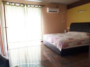 Santai Bistro & Chalet