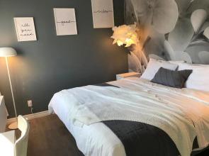 Cozy room - Olympic stadium & Downtown Montreal #7