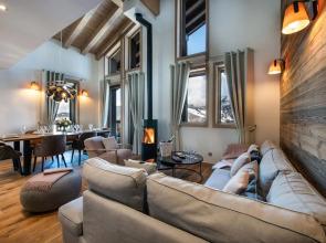 Yellowstone Lodge Chalet 4