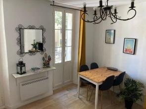 Grand T2 43m2 plages du Mourillon