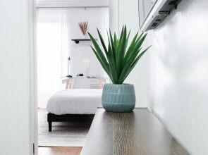 1567-4a Large Modern 2 Bedroom Prime UES APT