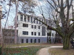 2,5 Zi Design Loft Wohnung mit Gartensitzplatz