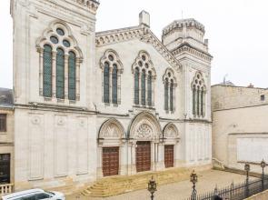 Studio Sainte Catherine With Mezzanine