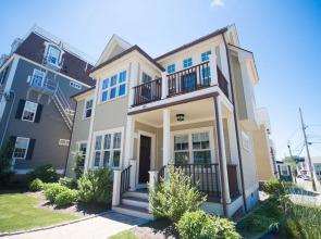 The Newport Lofts - 611 Thames Street