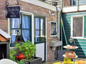 Authentic fisherman's cottage in the centre of Edam