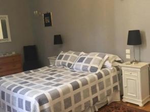 Comfortable Gite (3) in attractive Languedoc village