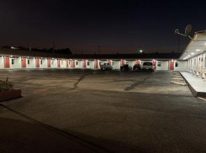 Aristocrat Motor Inn