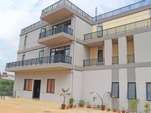 Phoenix Apartment by LINK