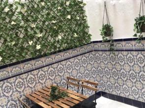 El patio de San Isidro by Gades Gestión