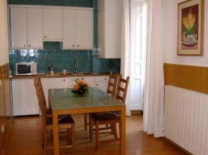 Km1 Opera Apartments