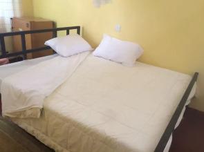 Acacia Tree Apartments