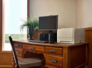 Travelodge by Wyndham Jefferson City