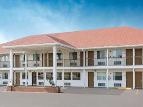 Economy Inn By OYO Ashburn