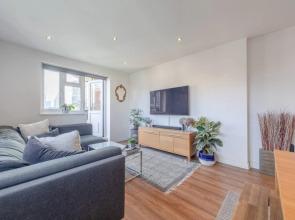 Modern 2 Bedroom Flat in Hoxton