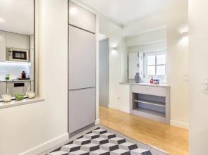 Design Apartment in Typical Alfama