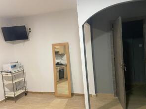 Apartamento Clave Center - 2 Dormitorios con 2 Baños - 3º Sin Ascensor -No Fumadores