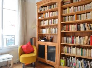 Bright Montmartre 1 Bedroom Flat