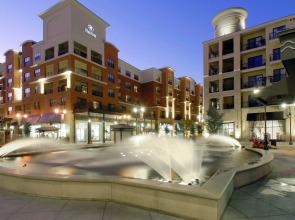 Hilton Promenade at Branson Landing