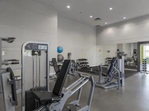 2 BD Condo in the heart of Surrey City Centre