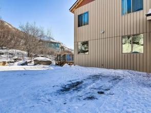 Anchorage Studio Escape ~ 14 Miles From Downtown!