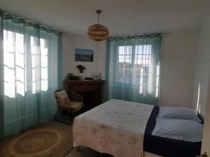 Chambres d'hôtes "HOR DAGO" près de la gare d'Hendaye avec le petit-déjeuner et des vélos