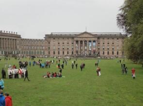 Herkules Apartment In Documenta Stadt