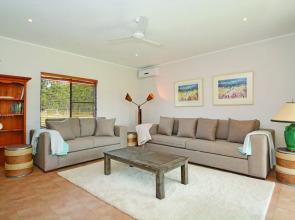 James Estate Guesthouse