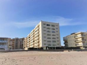 Renovated Apartment in a Beachfront Complex