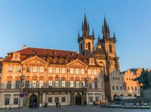 The Old Town Square & Parizska Apartment