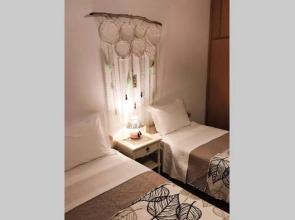 Apartment 100m2, center of Sitia, WiFi, 350m beach