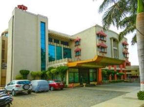 OYO 13279 Hotel Jabali Palace