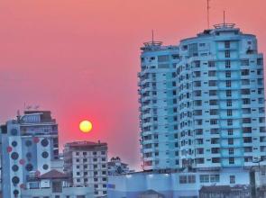 The LODGE Yangon B&B