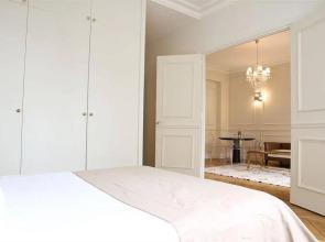 Private Apartments - Eiffel Tower - Champs de Mars