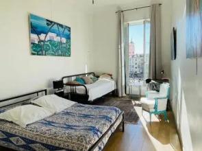 Spacious 3 BR flat Nice center - magnificent view-parking