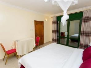 The King Fish Beach Hotel