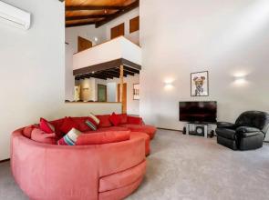 Garden Grove - Taupo Holiday Home