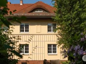 Villa Dohna Apartments