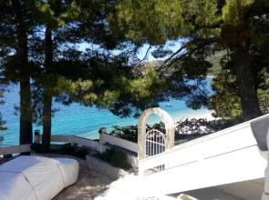 Villa Ana Živogošće