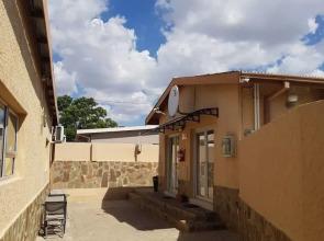 Esperanca Guesthouse