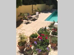 Ecrin de verdure avec accès piscine en plein Aix