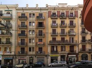 AB Paral·lel Apartments