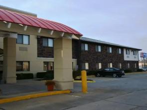 Americinn Of Topeka