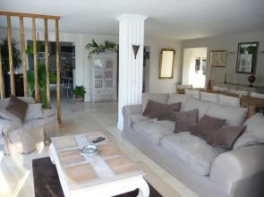 Villa avec piscine chauffée